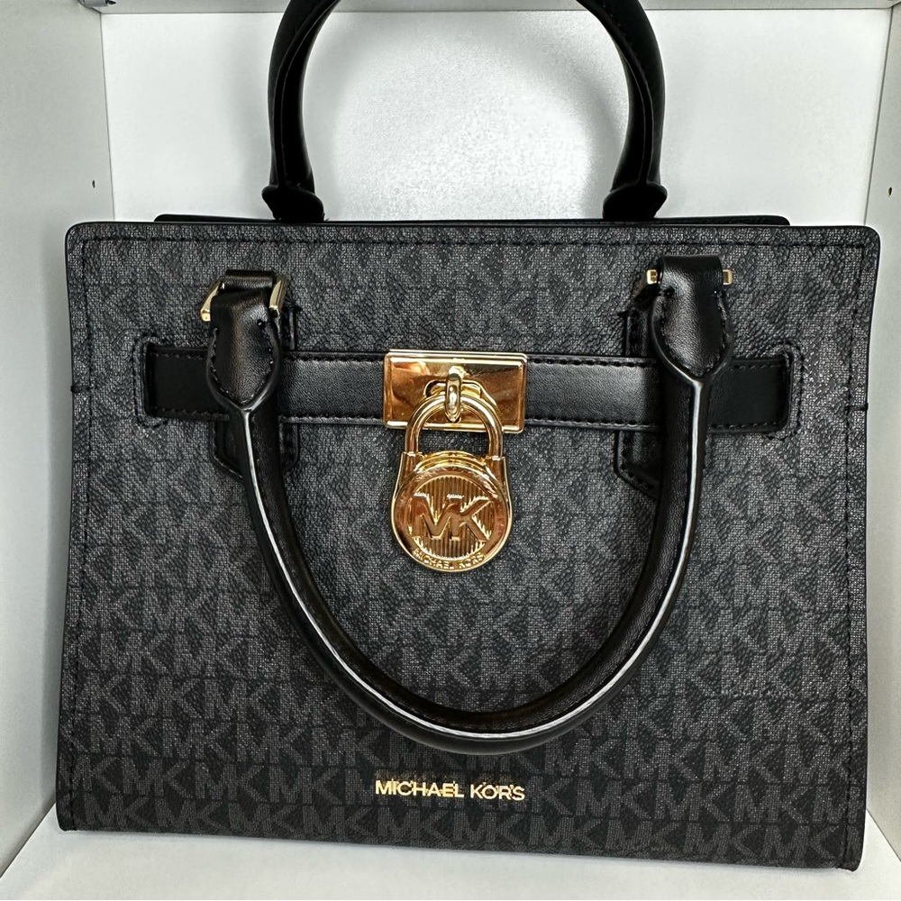 MICHAEL KORS SMALL BAG 💖